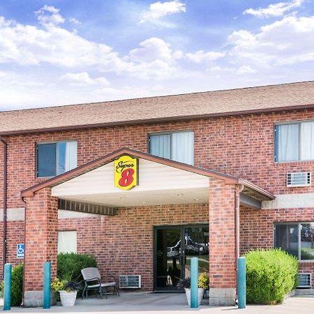 Super 8 By Wyndham Chanute Esterno foto
