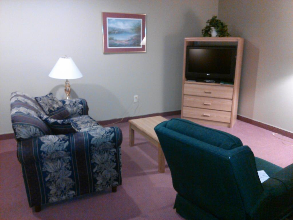 Super 8 By Wyndham Chanute Esterno foto